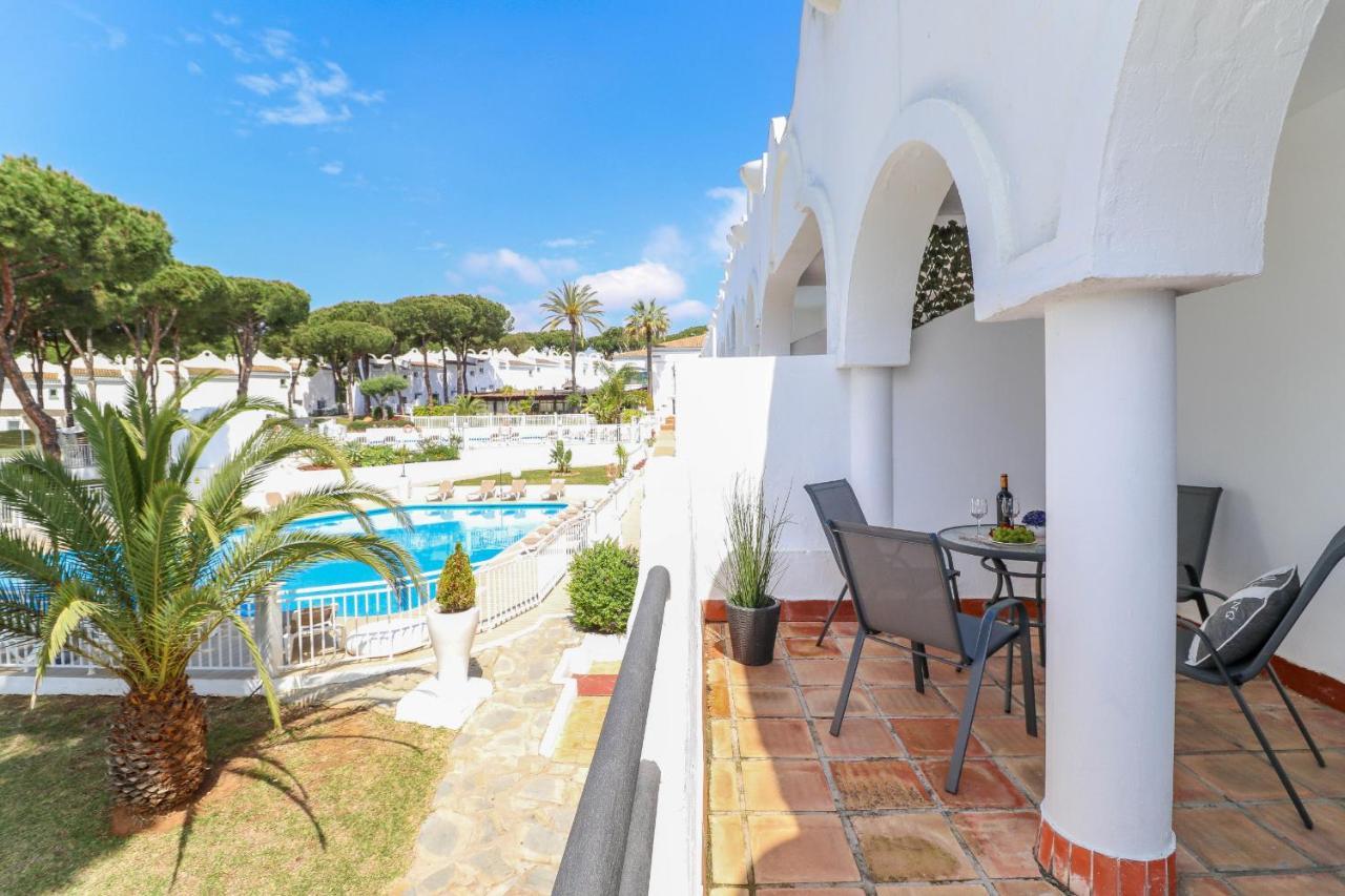 Townhouse With Pool View - Reserva De Vakantiehuis