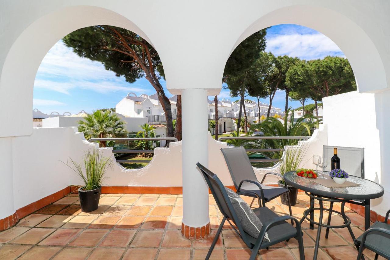 Townhouse With Pool View - Reserva De Casa de férias